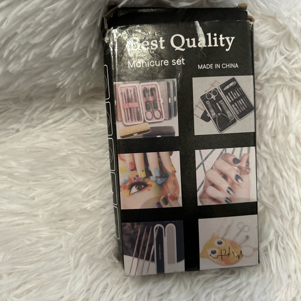 Manicure Set - Picture 5 of 5
